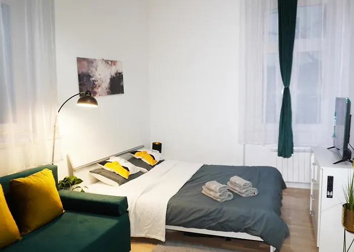Apartman Quiet Cozy In The Center